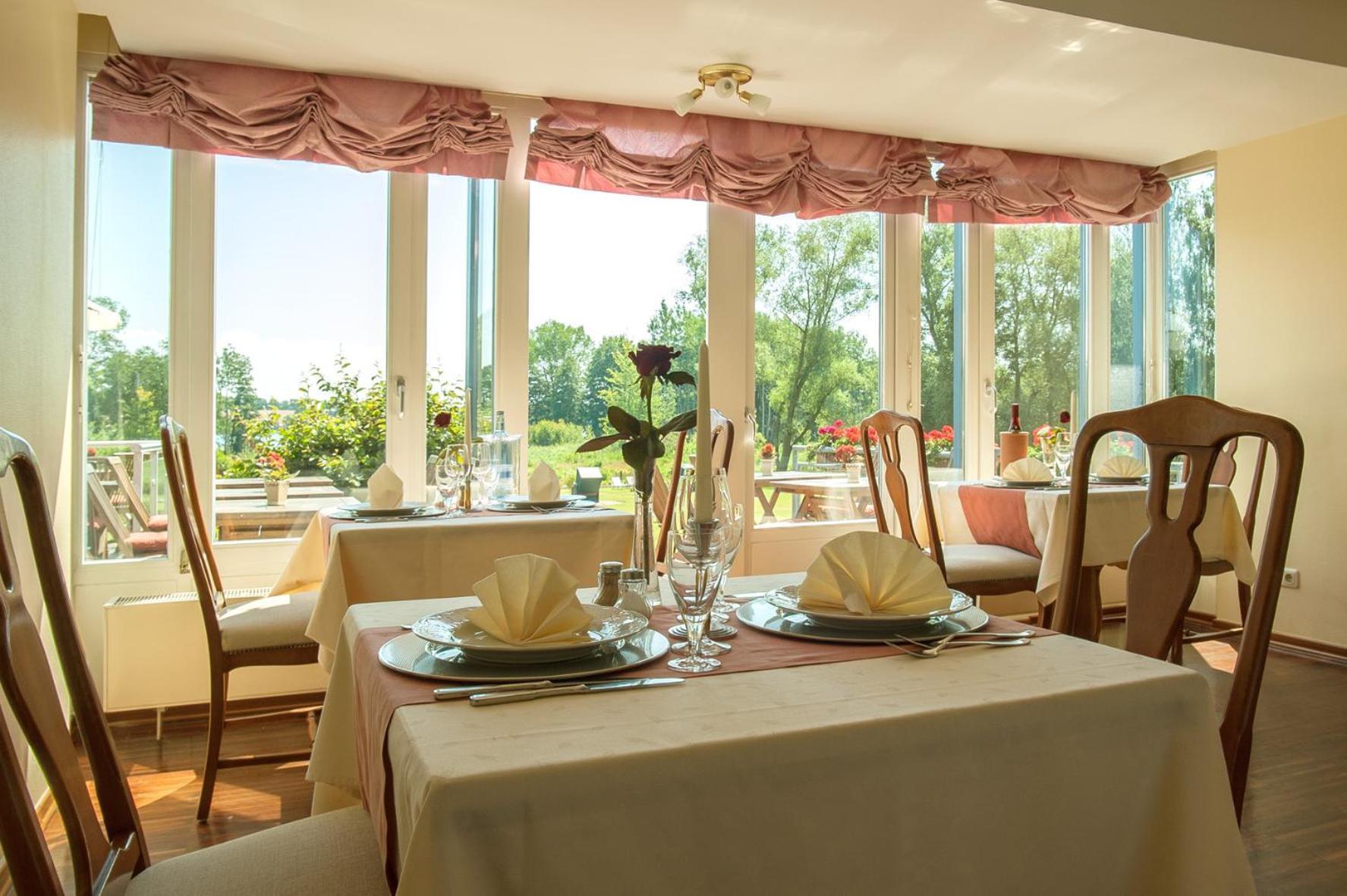Alago Hotel Am See Cambs Екстериор снимка