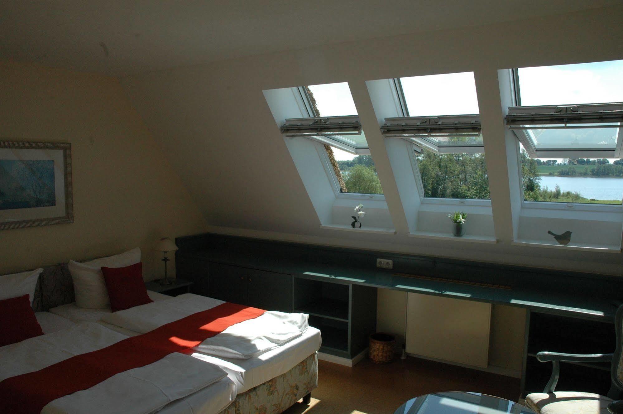 Alago Hotel Am See Cambs Екстериор снимка