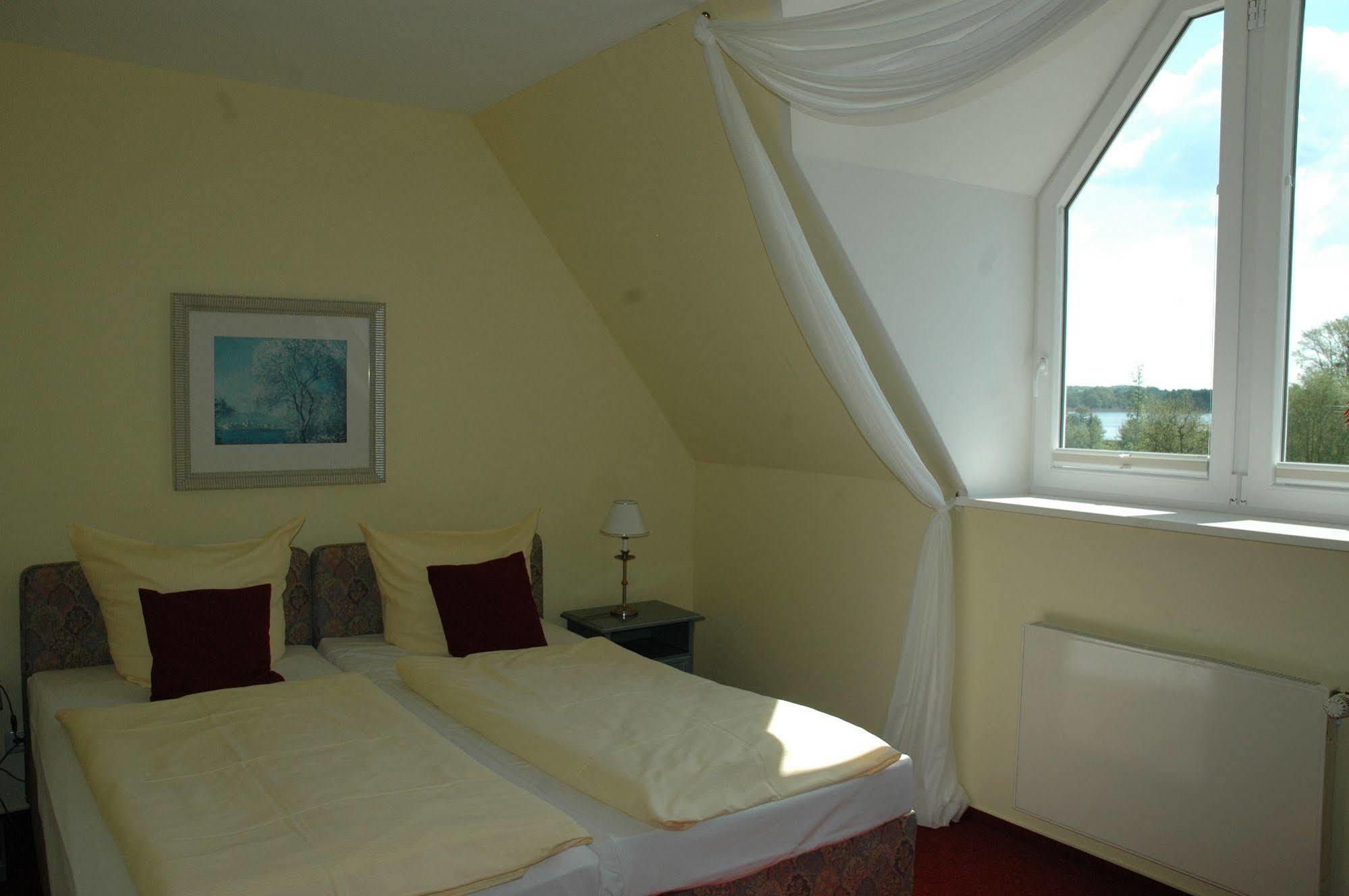 Alago Hotel Am See Cambs Екстериор снимка