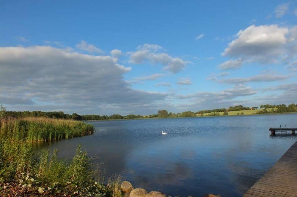 Alago Hotel Am See Cambs Екстериор снимка