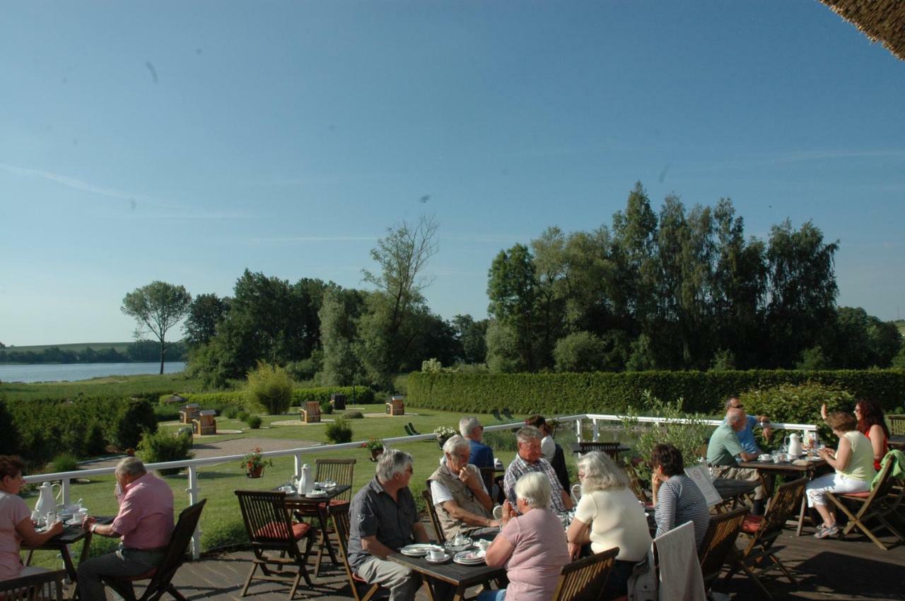 Alago Hotel Am See Cambs Екстериор снимка
